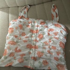 Floral Print Sleeveless Top